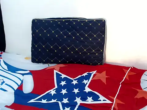 Snapshot of imyours-chenxx chatting on November 28, 2025, 6:02 am imyours-chenxx online show from November 28, 2025, 6:02 am