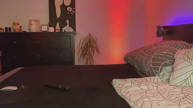 Snapshot of spottyyy chatting on March 2, 2026, 7:10 pm spottyyy online show from March 2, 2026, 7:10 pm