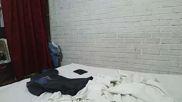 valeriaswang Lucas online show from October 30, 2025, 2:04 pm