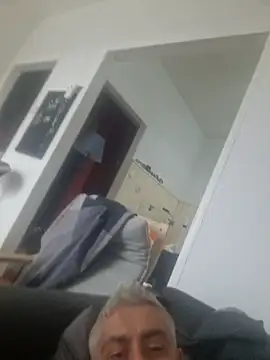 cuci45 online show from January 9, 2026, 9:49 am