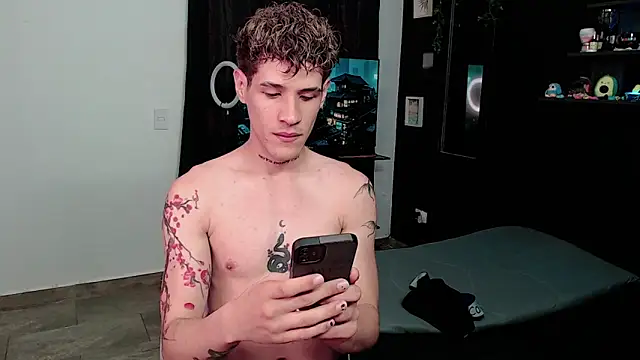 andybxby online show from March 12, 2025, 9:13 pm