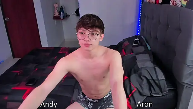 andybxby online show from October 18, 2025, 4:42 pm