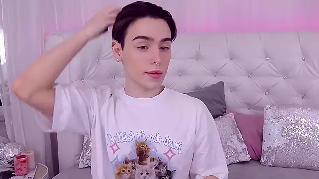 RobbyCharming online show from March 2, 2025, 7:41 pm