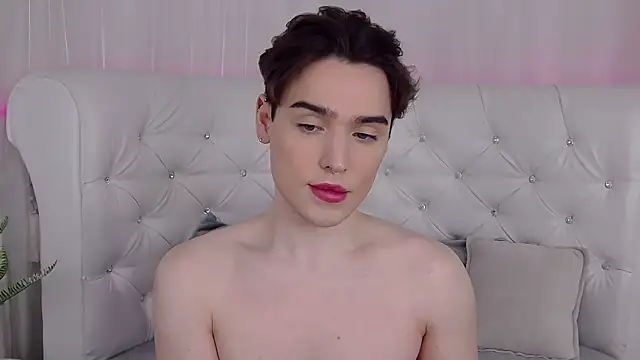 RobbyCharming online show from March 28, 2026, 4:24 am