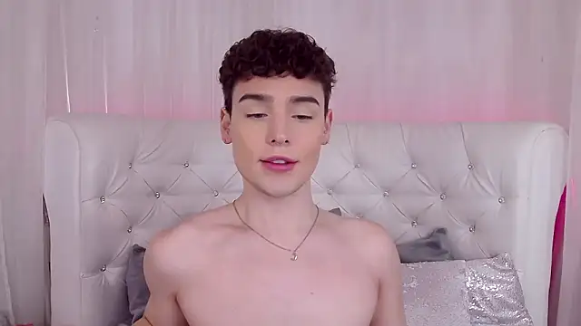 RobbyCharming online show from September 24, 2025, 3:57 am