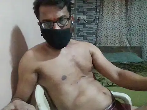 sexx4 online show from June 25, 2026, 8:03 pm
