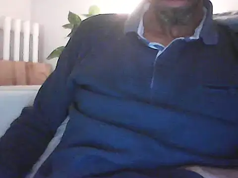 Snapshot of Malcomvs97 chatting on January 8, 2025, 1:00 am Malcomvs97 online show from January 8, 2025, 1:00 am