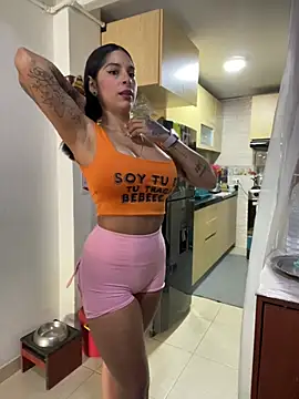 Snapshot of charlotte_stevenss_ chatting on February 11, 2026, 1:33 pm charlotte stevenss online show from February 11, 2026, 1:33 pm