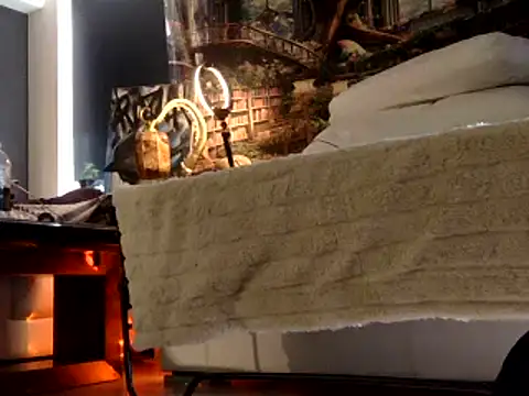 OSIRlS online show from January 26, 2025, 10:35 pm