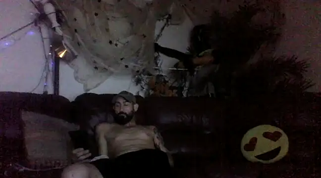 Snapshot of ItalianPapiDripDrip chatting on March 18, 2025, 4:06 pm ItalianPapiDripDrip online show from March 18, 2025, 4:06 pm