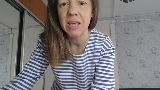 Snapshot of Popppka chatting on May 9, 2026, 2:20 pm Popppka online show from May 9, 2026, 2:20 pm