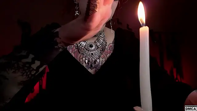 Amanita  Pantherina online show from November 20, 2025, 11:33 am