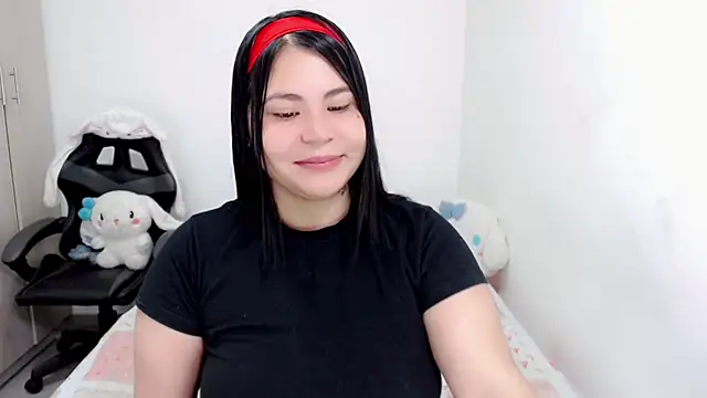 Youlittlepervertt  online show from September 13, 2025, 7:47 pm