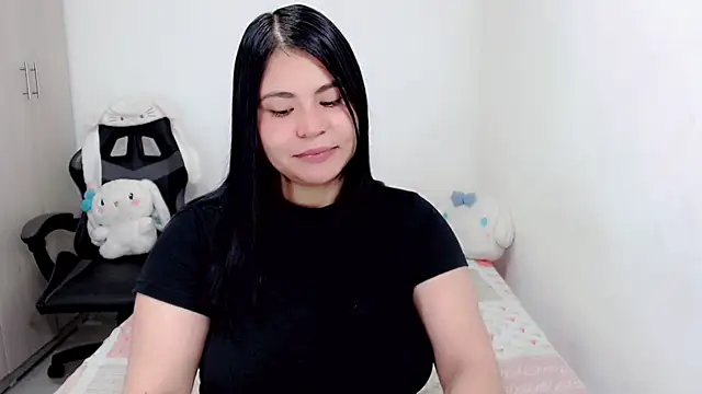 Youlittlepervertt  online show from September 28, 2025, 12:23 pm