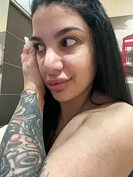 Samira30 online show from April 13, 2026, 10:41 am