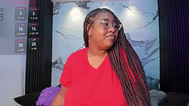 Darnellqueen online show from May 13, 2026, 5:03 am