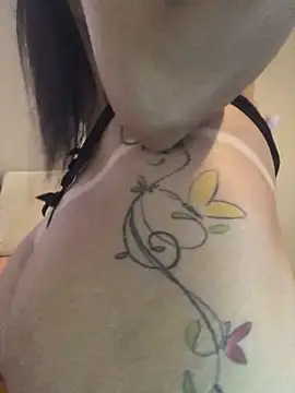 Snapshot of jessy905 chatting on March 17, 2025, 8:40 pm jessy905 online show from March 17, 2025, 8:40 pm