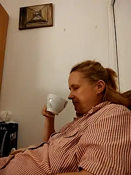 She-devilx online show from July 4, 2026, 11:42 pm