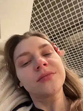 Snapshot of ValenciaShock chatting on February 1, 2026, 6:44 am ValenciaShock online show from February 1, 2026, 6:44 am