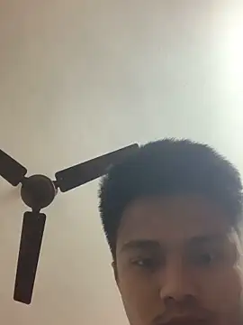 Hullax online show from March 4, 2026, 4:15 pm