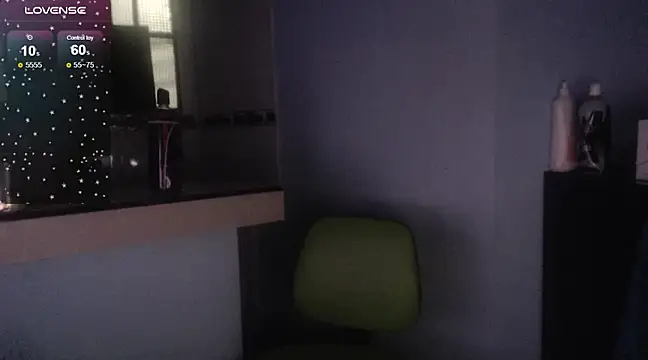 Snapshot of Sophi-tayson chatting on December 7, 2024, 4:15 am Sophi-tayson online show from December 7, 2024, 4:15 am