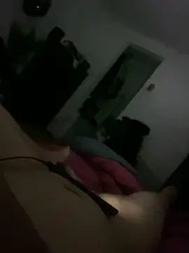 Snapshot of extremo2 chatting on November 10, 2025, 8:30 am extremo2 online show from November 10, 2025, 8:30 am