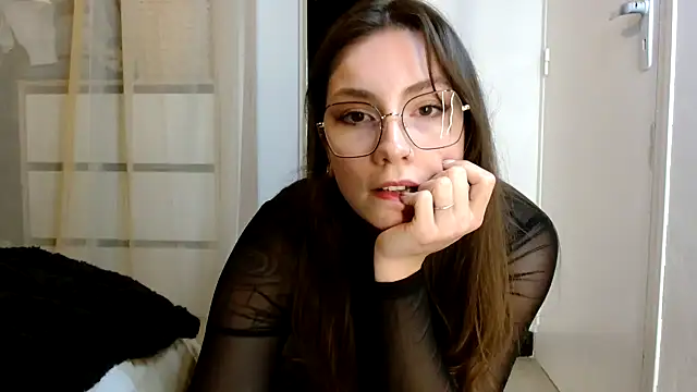Snapshot of TalullaX chatting on February 11, 2025, 7:59 pm TalullaX online show from February 11, 2025, 7:59 pm