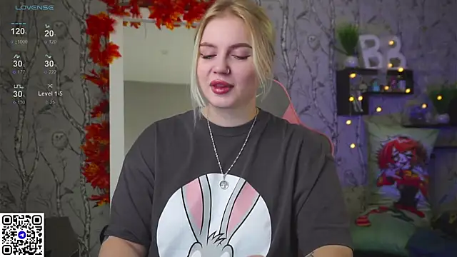 Moon Valkyrie online show from October 14, 2025, 9:10 am