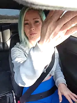 Snapshot of POPPY_XO chatting on March 16, 2026, 11:18 pm POPPY XO online show from March 16, 2026, 11:18 pm