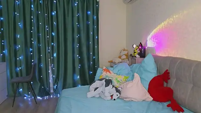 Silver rains online show from November 8, 2025, 4:54 pm