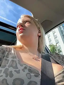 OdriOlsens online show from July 10, 2026, 6:57 am