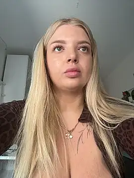 OdriOlsens online show from July 5, 2026, 12:45 pm