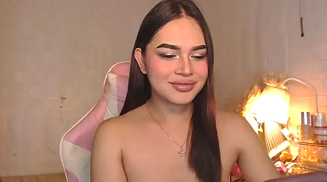 Snapshot of Ashely_Lewis chatting on February 17, 2025, 1:11 pm Ashely Lewis online show from February 17, 2025, 1:11 pm