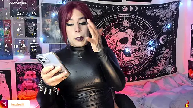 Snapshot of Lexxxxx_ chatting on March 3, 2026, 12:28 am Lexxxxx online show from March 3, 2026, 12:28 am