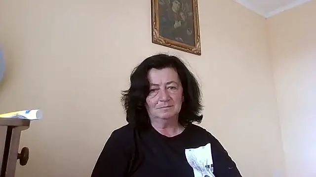 GypsiQueen2 online show from May 31, 2026, 12:55 pm