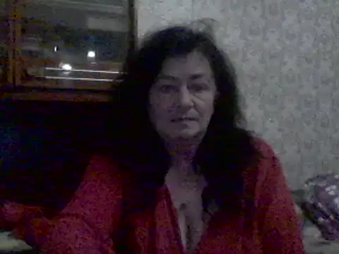 GypsiQueen2 online show from March 22, 2025, 6:03 pm