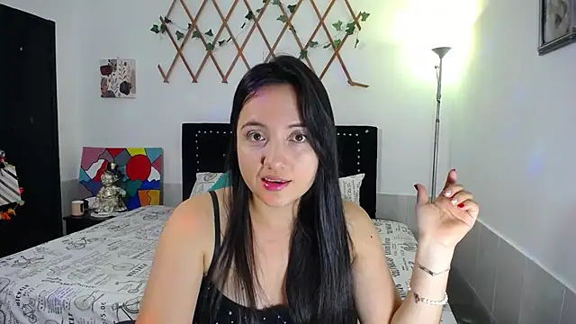 Snapshot of naughty_girl_4u chatting on April 7, 2026, 7:59 pm naughty girl 4u online show from April 7, 2026, 7:59 pm