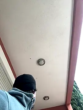 juniiorre online show from December 15, 2025, 2:01 pm