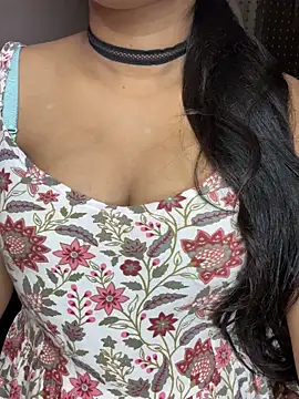 SCHOOL Girl 0 online show from September 18, 2025, 3:26 pm