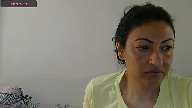 Snapshot of ErikaRika chatting on January 20, 2025, 4:34 pm ErikaRika online show from January 20, 2025, 4:34 pm