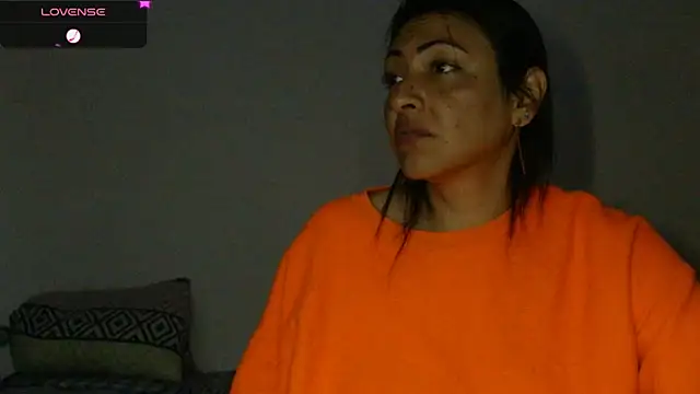 Snapshot of ErikaRika chatting on January 22, 2025, 9:13 am ErikaRika online show from January 22, 2025, 9:13 am