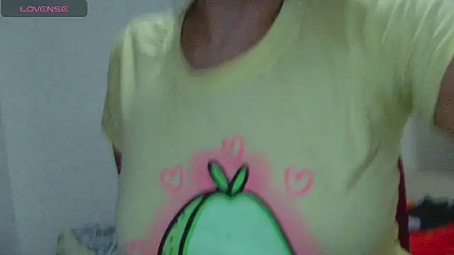 Snapshot of ErikaRika chatting on March 3, 2025, 9:59 pm ErikaRika online show from March 3, 2025, 9:59 pm