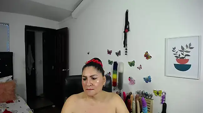 Snapshot of mature_bigboobs10 chatting on March 3, 2025, 10:38 am mature bigboobs10 online show from March 3, 2025, 10:38 am