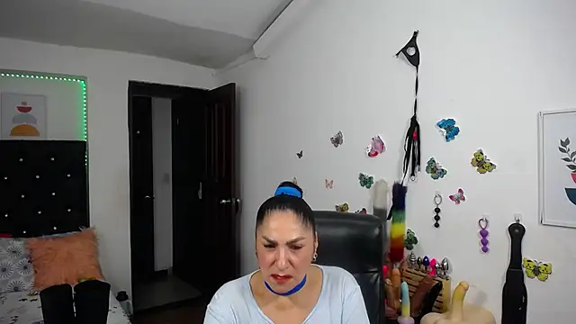 mature bigboobs10 online show from March 15, 2026, 4:08 am