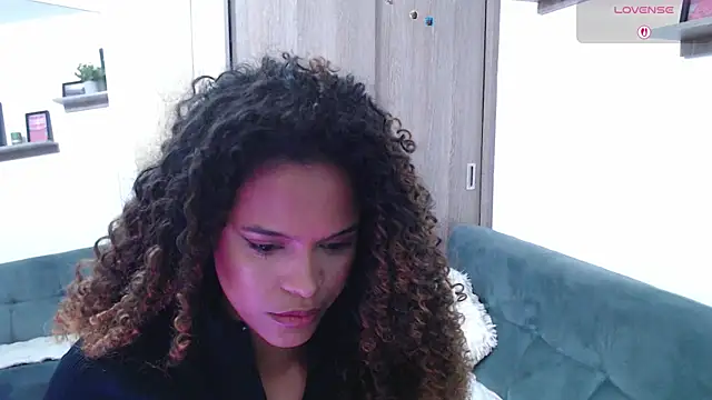 Amelia bss online show from October 22, 2025, 1:38 am