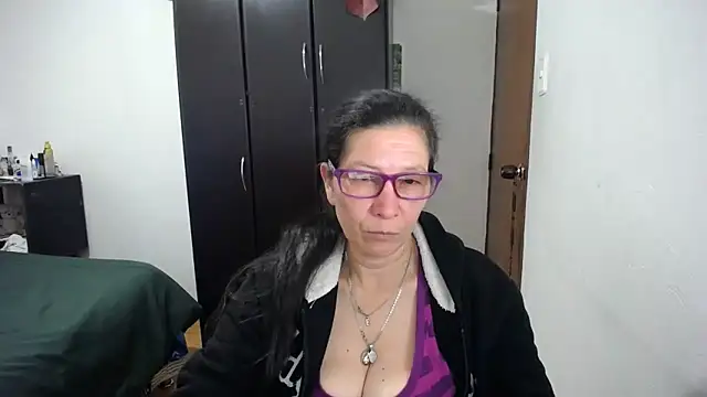 latin49 online show from February 27, 2026, 5:07 am