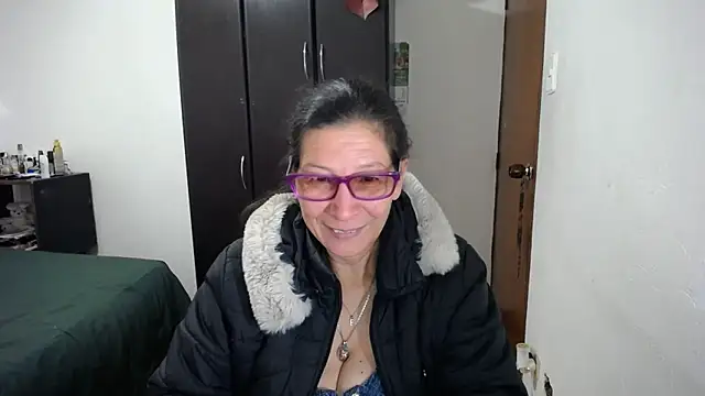 latin49 online show from February 25, 2026, 4:45 am