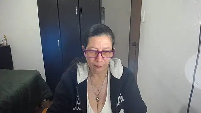 latin49 online show from April 8, 2026, 4:36 am