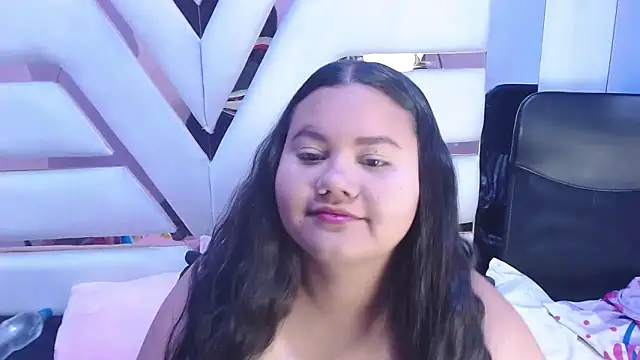 ValenTitis online show from September 30, 2025, 8:37 pm