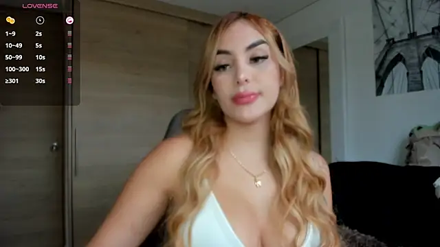 Snapshot of mi_suk11 chatting on February 14, 2025, 7:33 pm mi suk11 online show from February 14, 2025, 7:33 pm